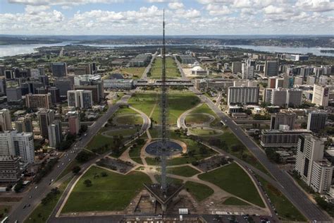 brazilia capitală|Brasília